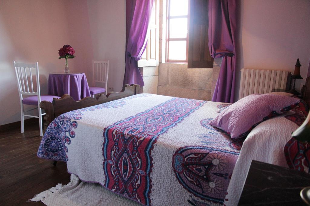 Casa de Roque Hostal Outes Habitación foto
